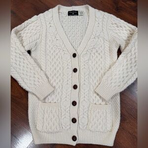 The Irish Store Handknit Chunky Cable Knit Button cardigan Granny Core Sz S
